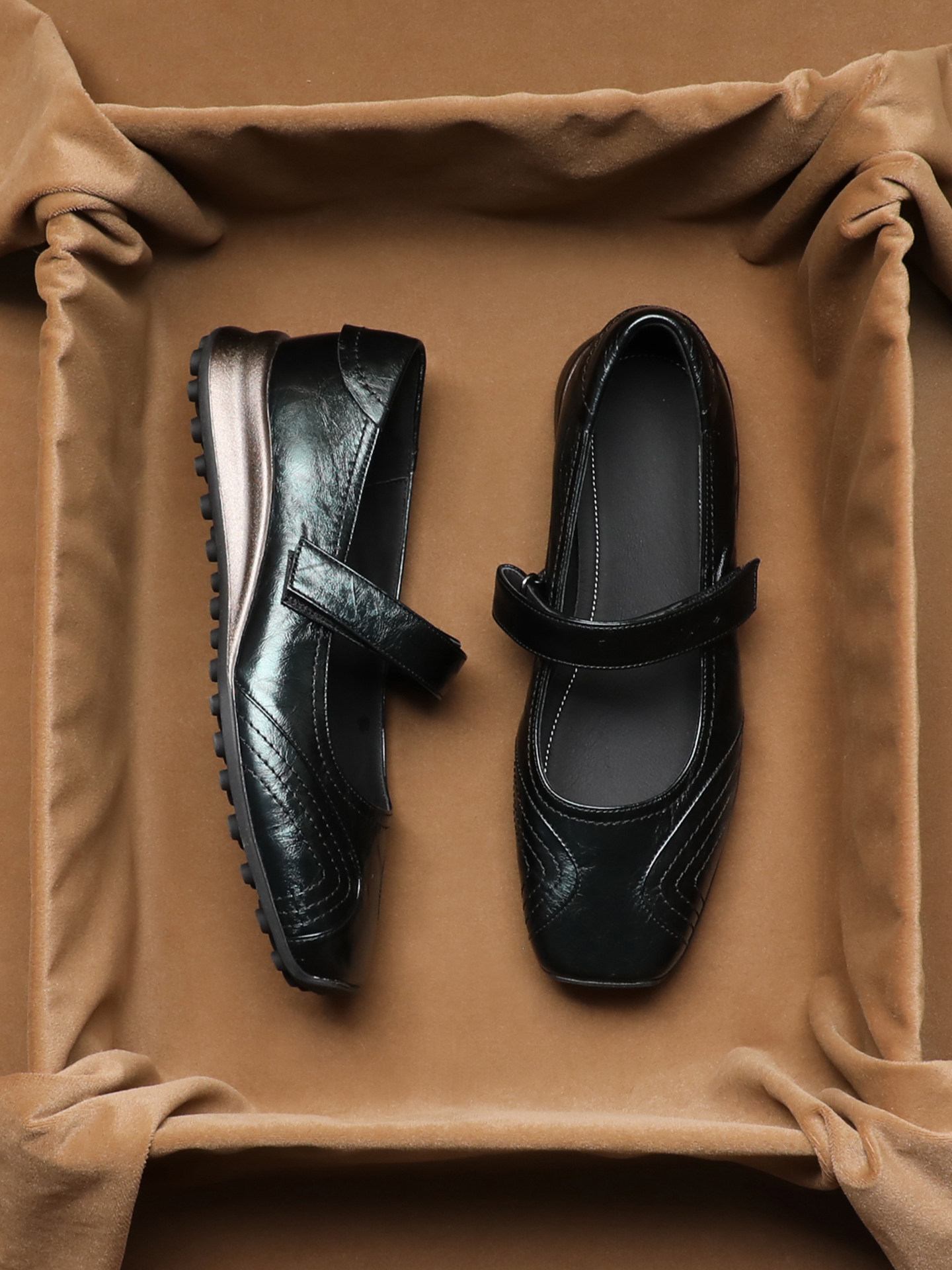 SHOEBOX Velcro wedge heel, mid - Women Shoes Wedges ulasan dan harga